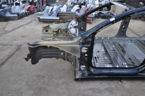 Tesla Model 3 18 front left quarter - on the body, black, bump on the threshold