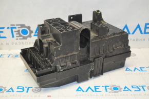 Underhood fuse box Chrysler 200 15-17 2.4 cracks on the cover, broken fasteners