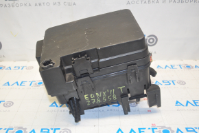 Chevrolet Equinox 11-12 underhood fuse box cap torn off