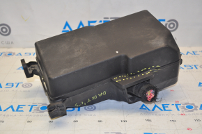 Underhood fuse box Dodge Dart 13-16 2.0 cracks, chips on the cover
