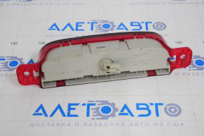 Mazda3 03-08 brake light scratches