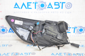Light outer wing right Ford Escape MK4 20-22 scratch