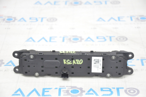 Ford Escape MK4 20-22 Radio Control Panel Button Pressed