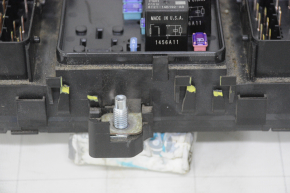 Underhood fuse box Ford Edge 15- 2.0T broken fasteners