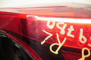 Light outer wing left VW Tiguan 18-24 usa water damage, chrome peeled off