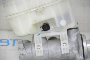 Ford Mustang mk6 15-23 brake master cylinder with reservoir and cover