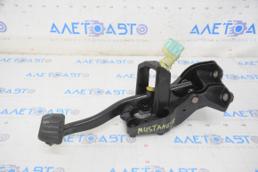 Ford Mustang mk6 15 brake pedal - with sensor