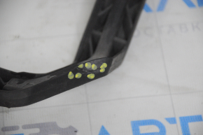 Rear bumper bracket central Ford Mustang mk6 18- tears