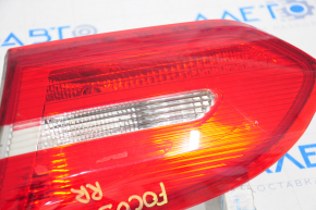 Inner lamp trunk lid right Ford Focus mk3 15-18 rest 4d for polishing