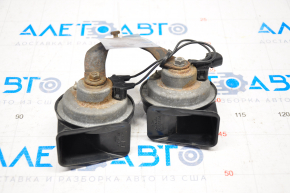 2-piece horn assembly for Dodge Journey 11-13