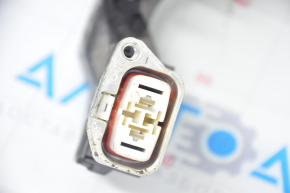 Power cable through the entire body to the battery Toyota Camry v50 12-14 usa