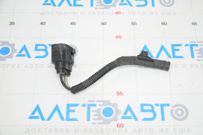 Chip on the diffuser radiator shroud Toyota Camry v50 12-14 hybrid usa