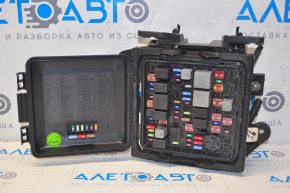 Fuse box underhood front right Cadillac ATS 13-15 2.5