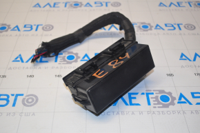 Chrysler 200 11-14 Underhood Relay Block
