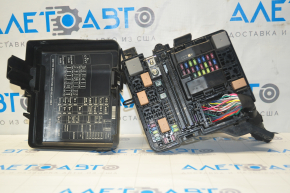Hyundai Sonata 15-17 2.4 liter underhood fuse box assembly