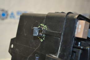 Kia Optima 16 underhood fuse box - no cover, broken mount