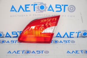 Inner light trunk lid right Nissan Sentra 16-19 rest, for polishing