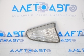 Right reverse light Nissan Murano 03-08 broken mount, needs polishing