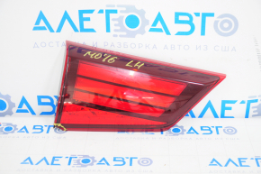 Inner taillight trunk lid left Mitsubishi Outlander 16-21 usa rest, broken corner, needs polishing