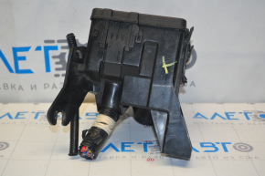 Nissan Pathfinder 13-20 rear left underhood fuse box with housing