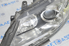 Headlight front left bare Lexus ES300h ES350 13-15 prerest halogen + LED DRL for polishing
