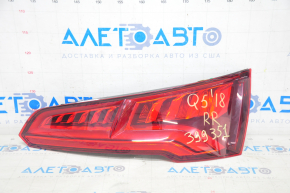 Right lamp Audi Q5 80A 18-20 LED
