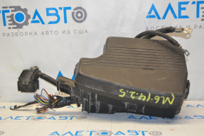 Mazda 6 14-16 underhood fuse box