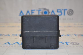 Relay box housing under the right fender Nissan Rogue 14-20