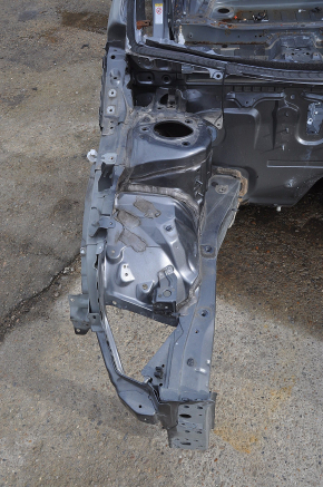 Front right quarter Toyota Prius 50 16-22 graphite, on the body