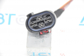Chip on the cooling fan motor right Audi Q5 80A 18-24 broken latch