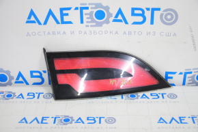 Inner taillight trunk lid left Chevrolet Volt 11-15 no fragment, for polishing