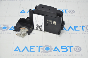 Positive terminal Audi Q5 80A 18-24 with fuses, without pyropatron and cover