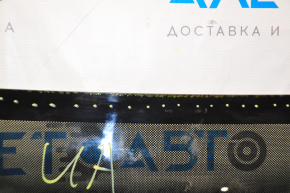 Windshield VW Jetta 15-16 USA air on the edge, sand, bumps