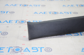 Upper tailgate trim Hyundai Veloster 12-17 black, scratch