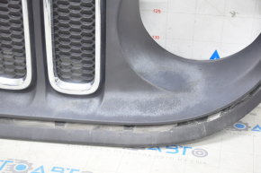 Radiator grill grill Jeep Renegade 15-18 pre-rest assembled, varnish is gone