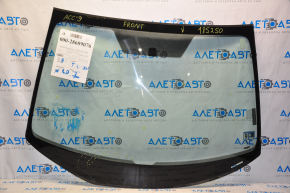 Windshield Honda Accord 13-15, bubbles, scratches, sand