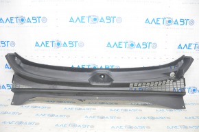 Wiper grille plastic Jeep Renegade 15 - broken fastener