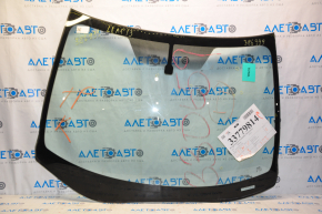 Windshield Nissan Leaf 11-12 air on the edge, sand