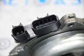Valve timing regulator phase regulator Mazda CX-9 16- 2.5T broken chips