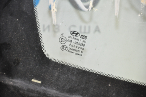 Windshield Hyundai Sonata 15-19 chips, sand