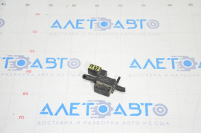 Solenoid valve on the intake Audi Q5 8R 09-17