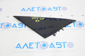 Mirror cover triangle outer front right Tesla Model Y 20-25 black gloss, broken mount