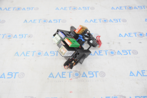 Relay block under the dashboard left Audi Q5 8R 09-17