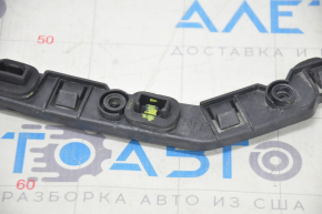 Rear bumper mount right Jeep Renegade 15 - breakage of mount