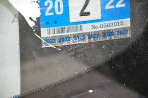 Windshield Lexus CT200h 11-17 with heated wiper zone, air on edge, sand, bumps