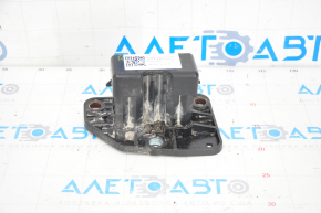 Front bumper reinforcement fang right Jeep Renegade 15-18 prerest, type 2, cracks in fastening