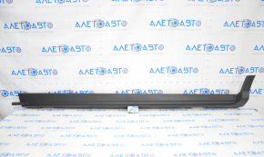 Left threshold Ford Escape MK3 17-19 rest structure broken fastening