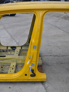 Body pillar central left Jeep Renegade 15- on the body