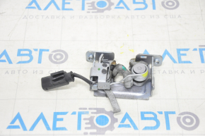 BMW i3 14-20 hood lock
