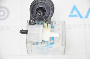 BMW i3 14-21 Windscreen Washer Motor Crack
